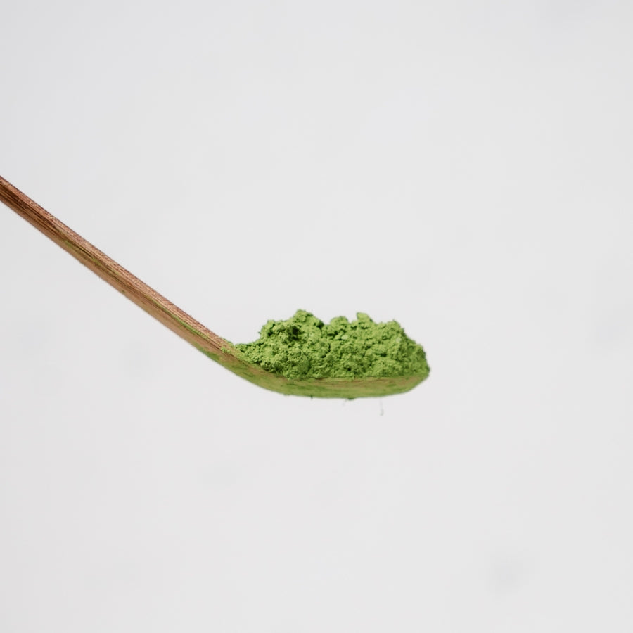 Process - Sift the Matcha.jpg__PID:cbd1d380-4490-400a-ae0f-59b781b2d8d5